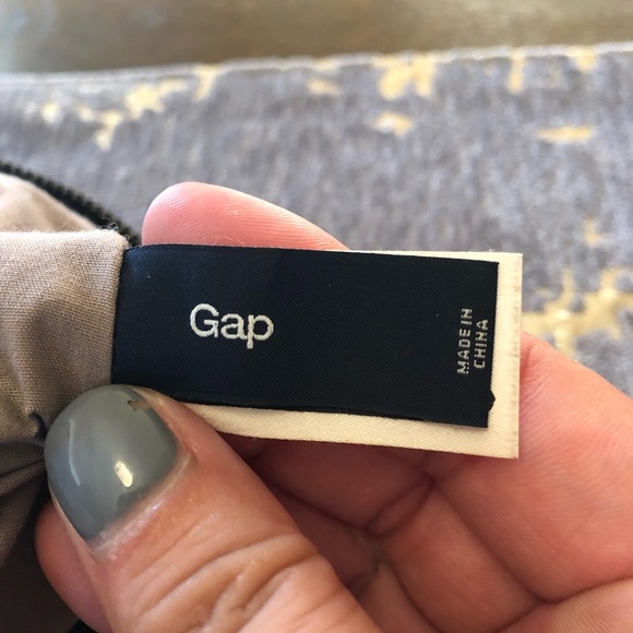 Gap Color Changing Sequin Black & Silver Clutch - Picture 7 of 8